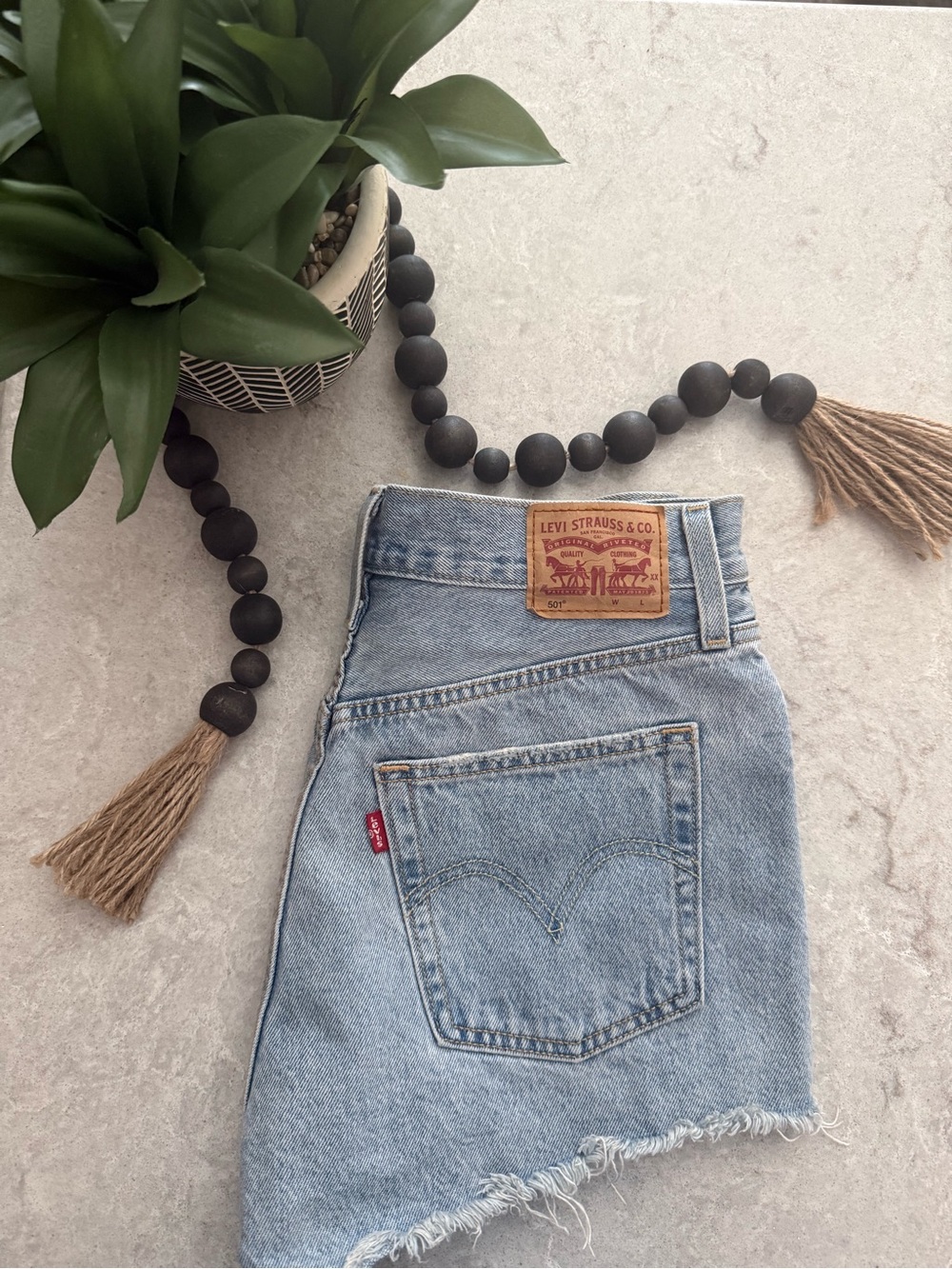 Levi's 501 Denim Shorts size 27
